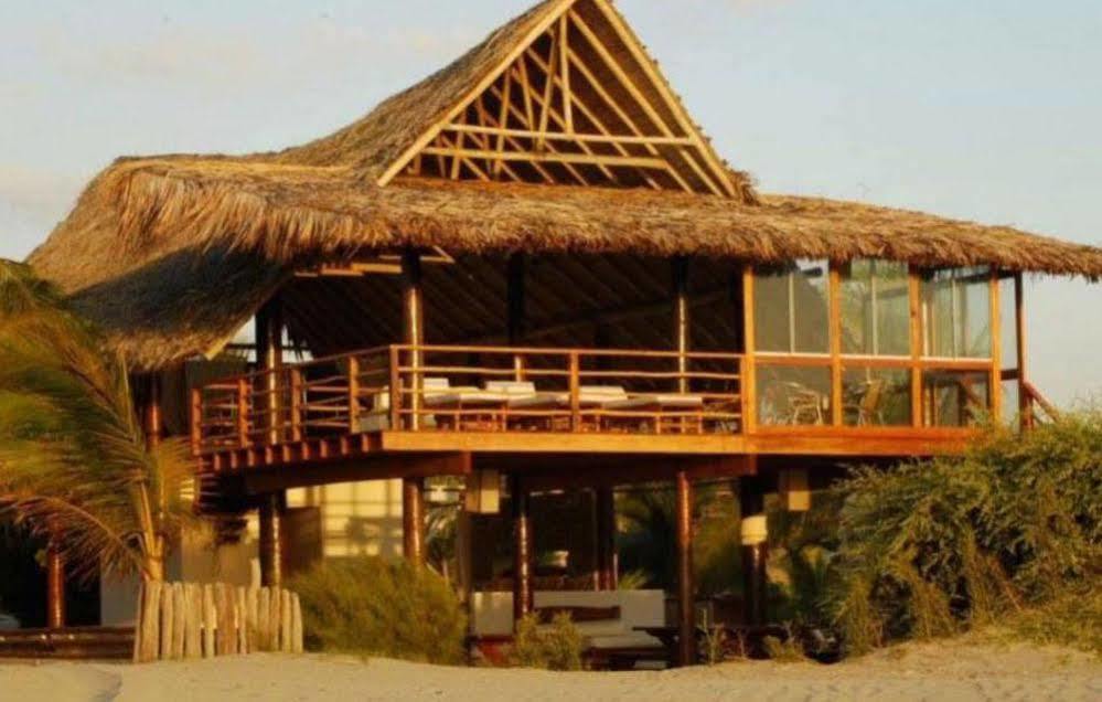 Hotel Villa Sirena Vichayito Dış mekan fotoğraf