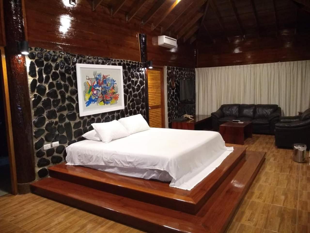 Hotel Villa Sirena Vichayito Dış mekan fotoğraf