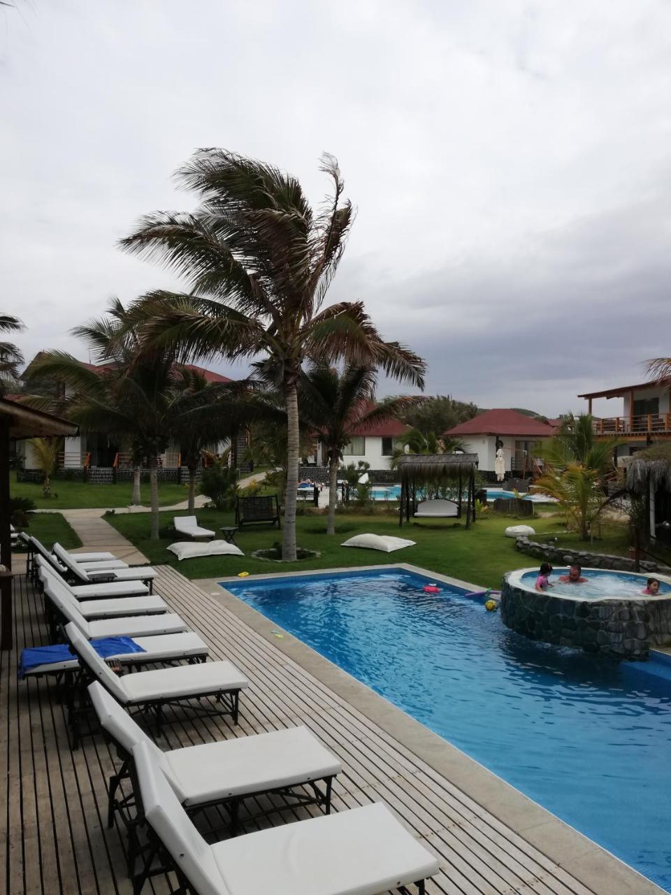 Hotel Villa Sirena Vichayito Dış mekan fotoğraf